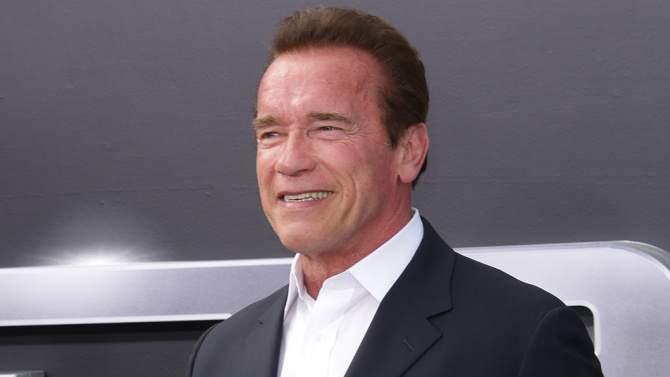 Schwarzenegger posta foto de quando tinha 16 anos