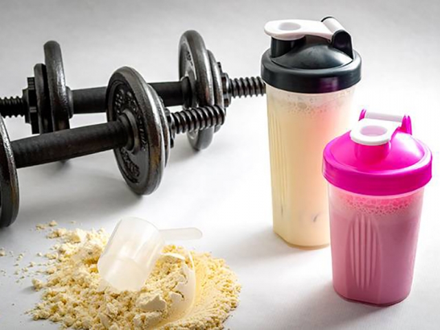 Whey Protein ou Hipercalórico: Entenda as principais Diferenças