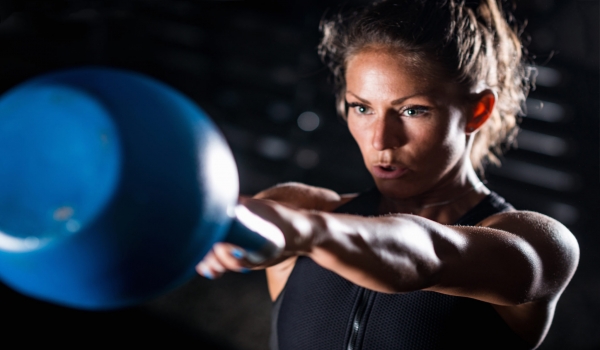 5 Melhores Exercícios com Kettlebell