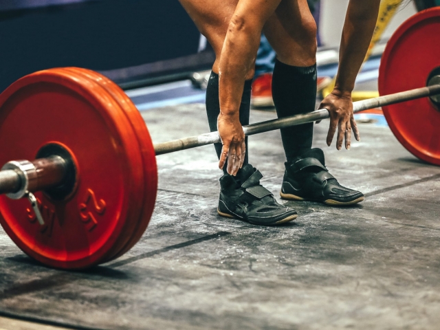Bodybuilding vs Powerlifting: Diferenças de treino e nutrição
