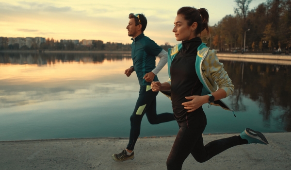 Aumentar a velocidade ou as distâncias percorridas na corrida de rua, o que é melhor?