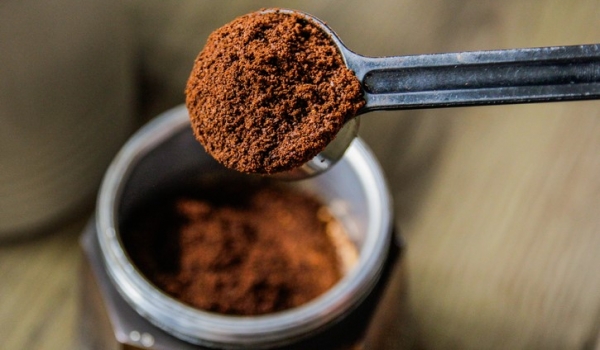 O que é cafeína e quais os efeitos no organismo?
