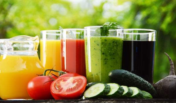 Os 10 melhores sucos de frutas para secar barriga